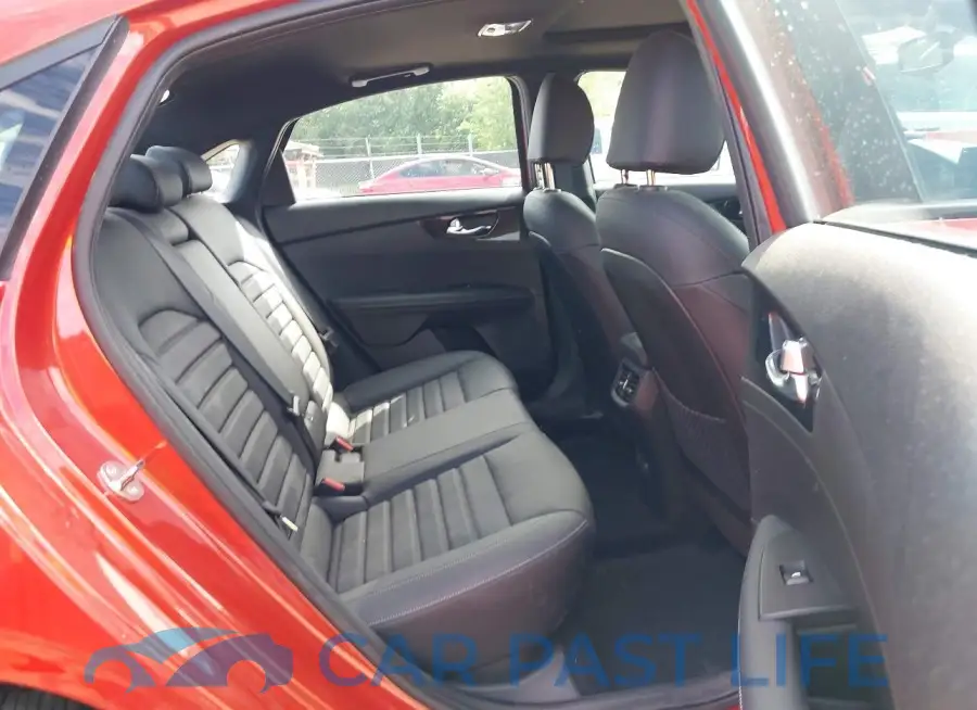 3KPF54AD9RE731518# 8