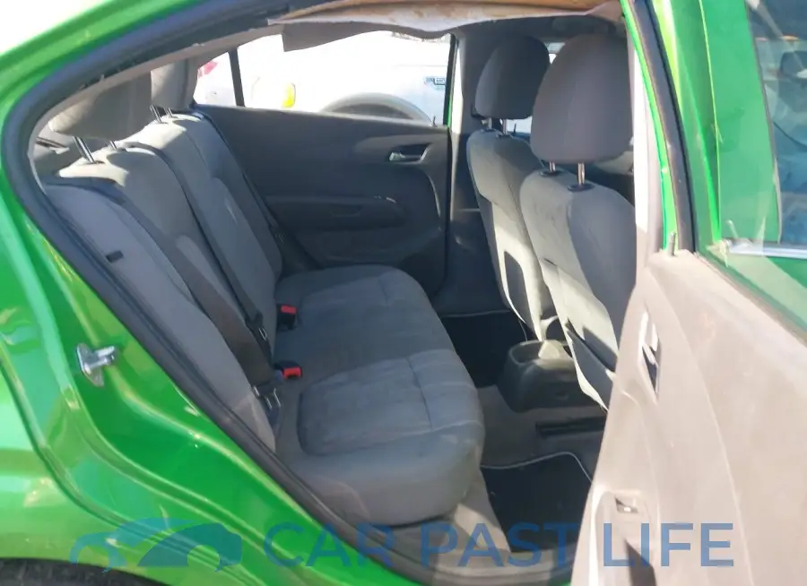 1G1JC5SH4G4117880# 8
