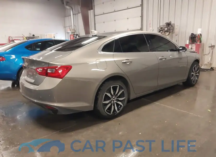 1G1ZD5ST2JF109860# 4