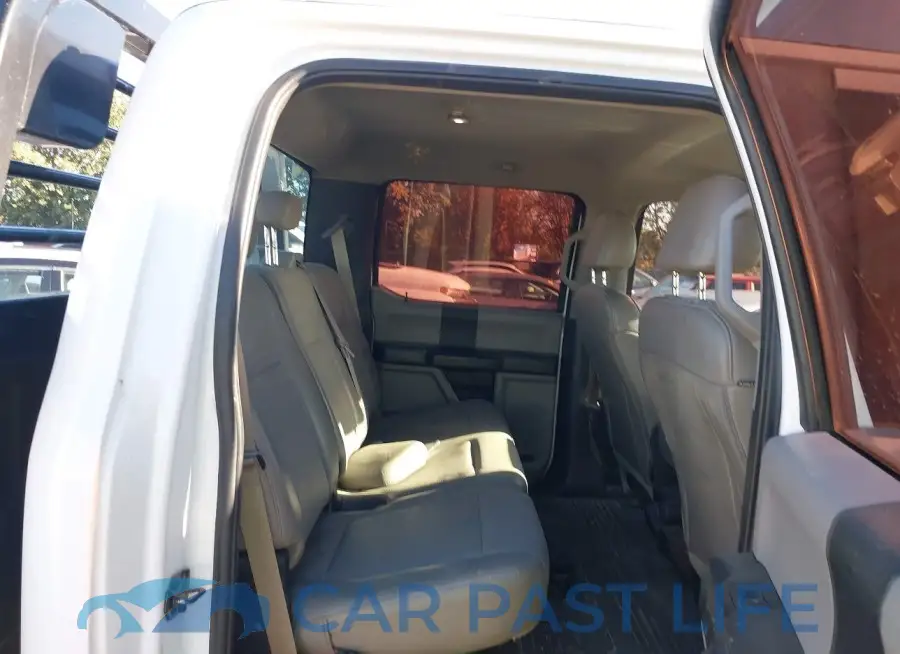 1FD7W2BTXKEF53126# 8