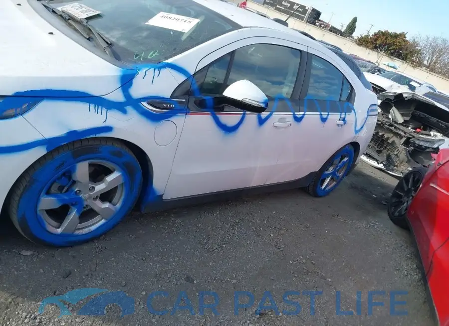1G1RC6E46FU109621# 6