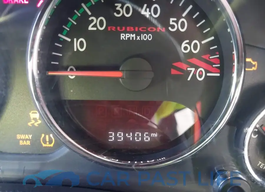 1C4BJWFG4GL320735# 15