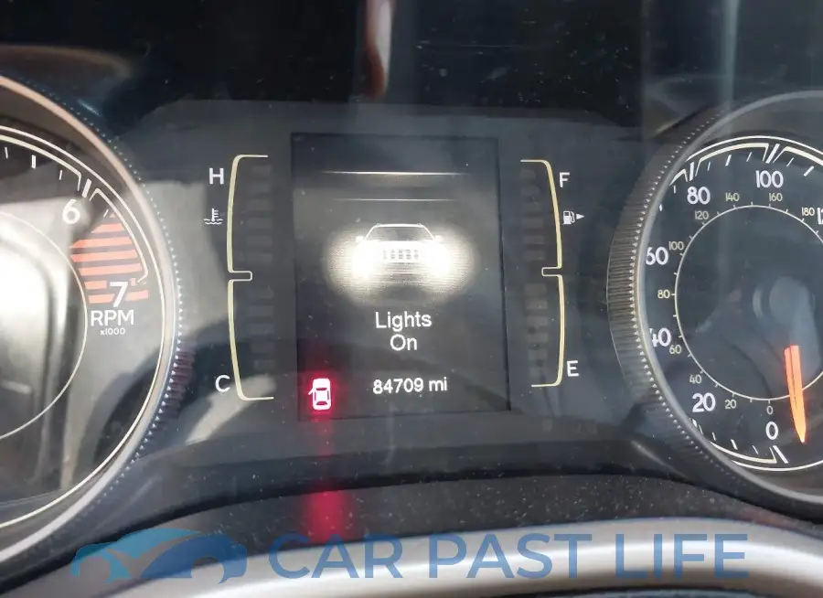 1C4PJLCB3HW650086# 16