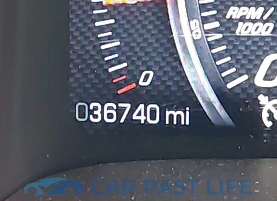 1G1YL3D7XE5118028# 16