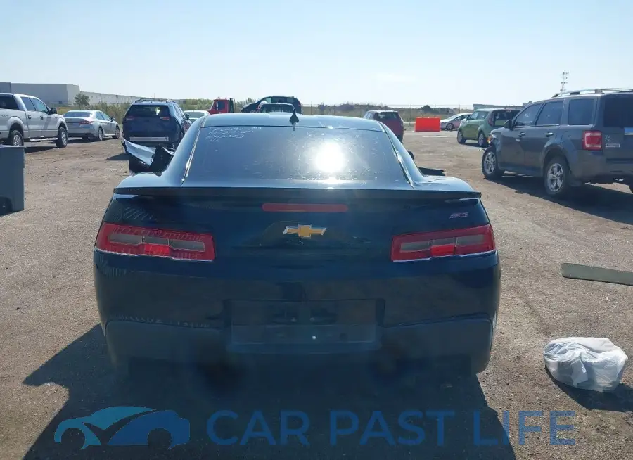 2G1FK1EJ1F9301573# 16