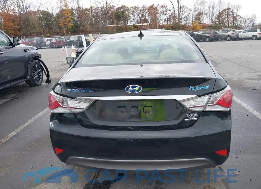 KMHEC4A46EA104933# 17