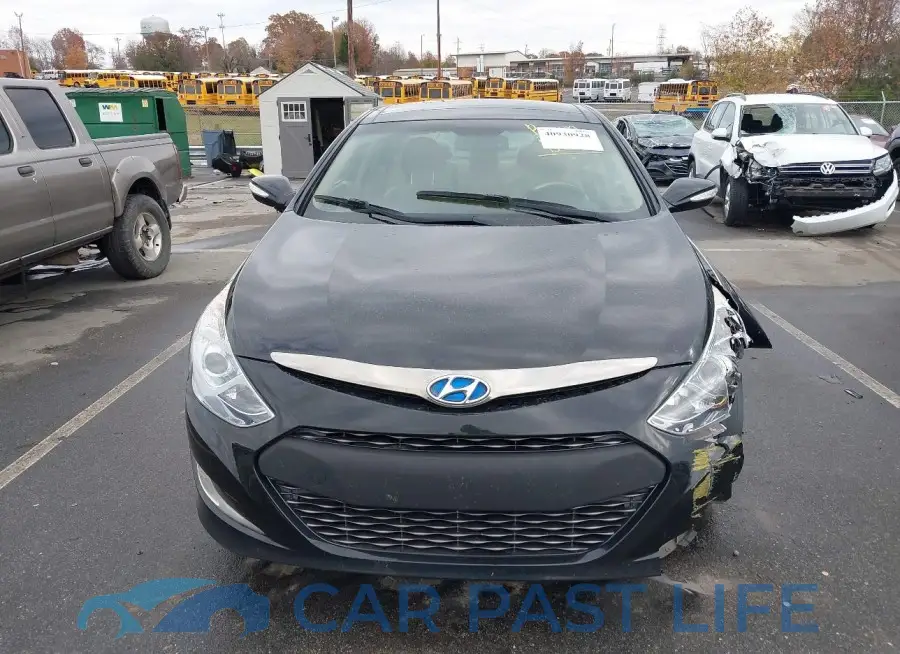KMHEC4A46EA104933# 13