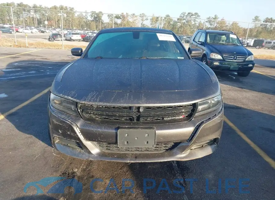 2C3CDXBG3MH527217# 13