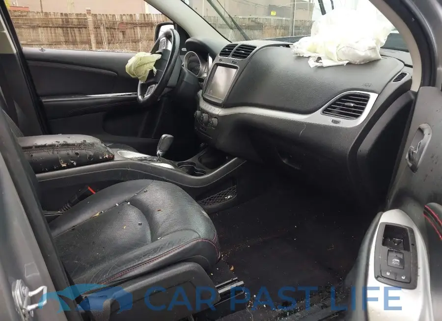 3C4PDCEG1FT677175# 5