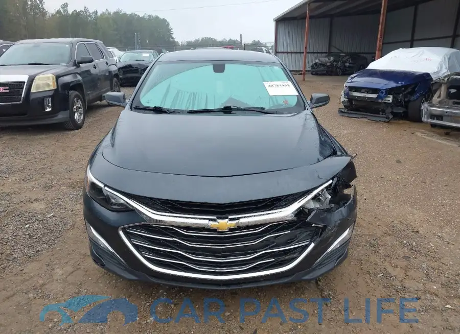 1G1ZB5ST5KF225206# 11