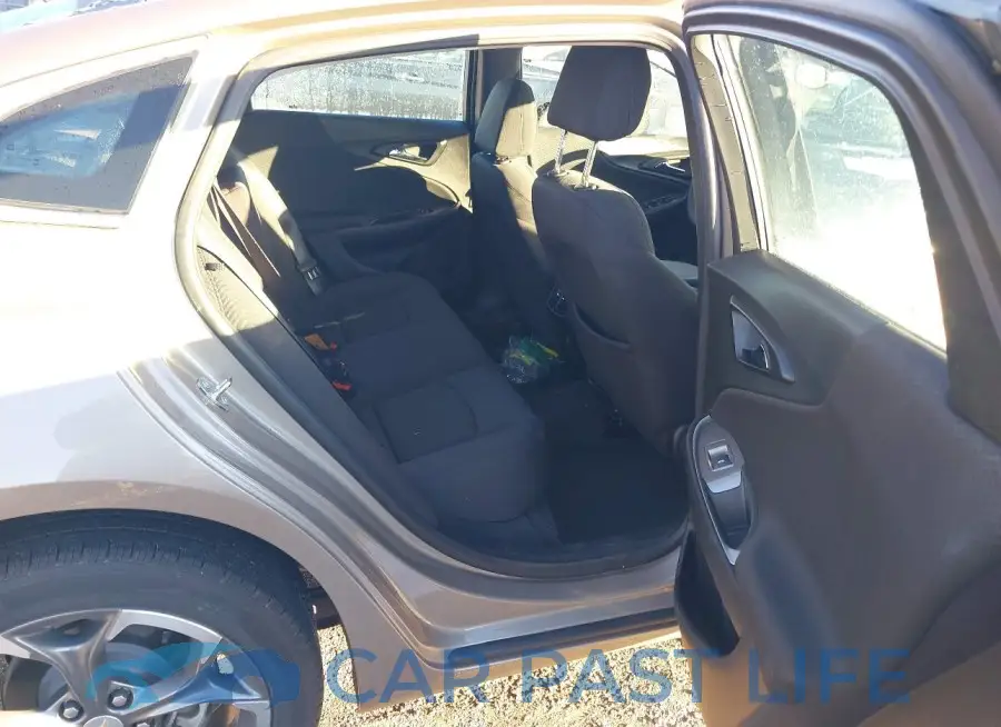 1G1ZD5ST3RF140062# 8
