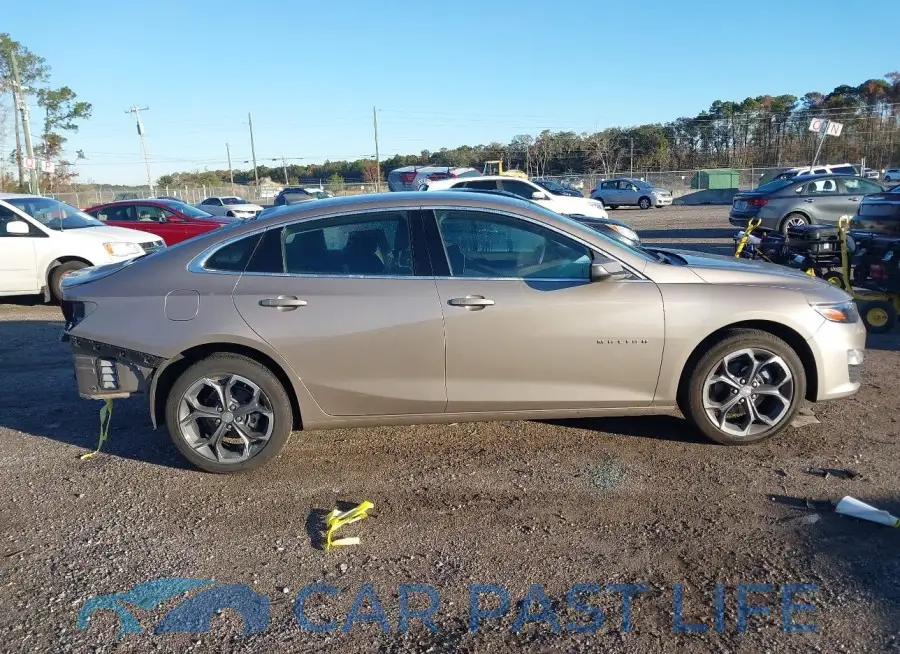 1G1ZD5ST3RF140062# 13
