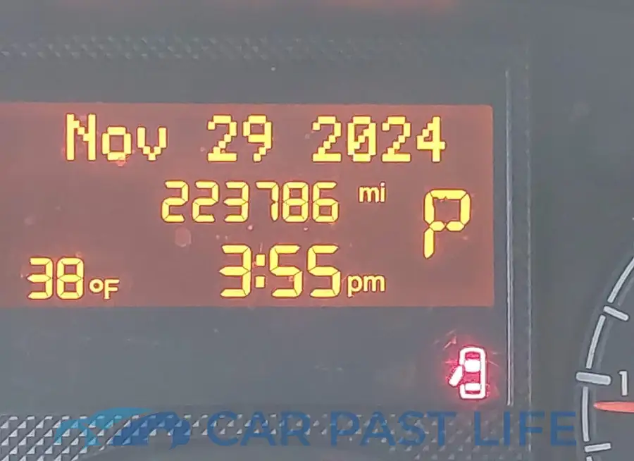 3C6TRVAG1LE127404# 15