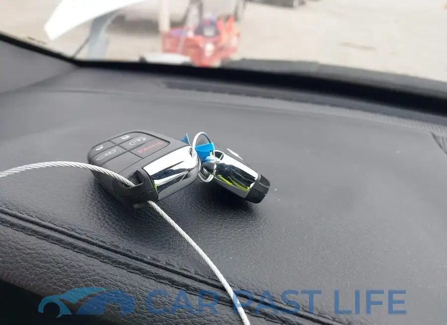 3C4NJDBN6PT528092# 11
