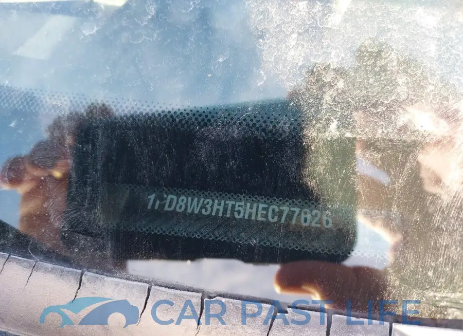 1FD8W3HT5HEC77626# 8