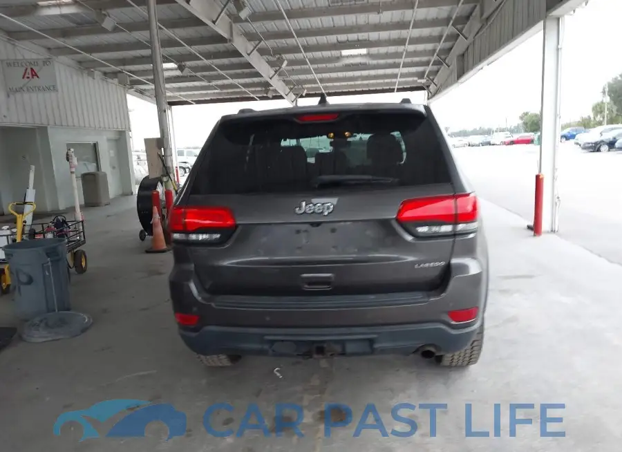 1C4RJEAG4HC740688# 17