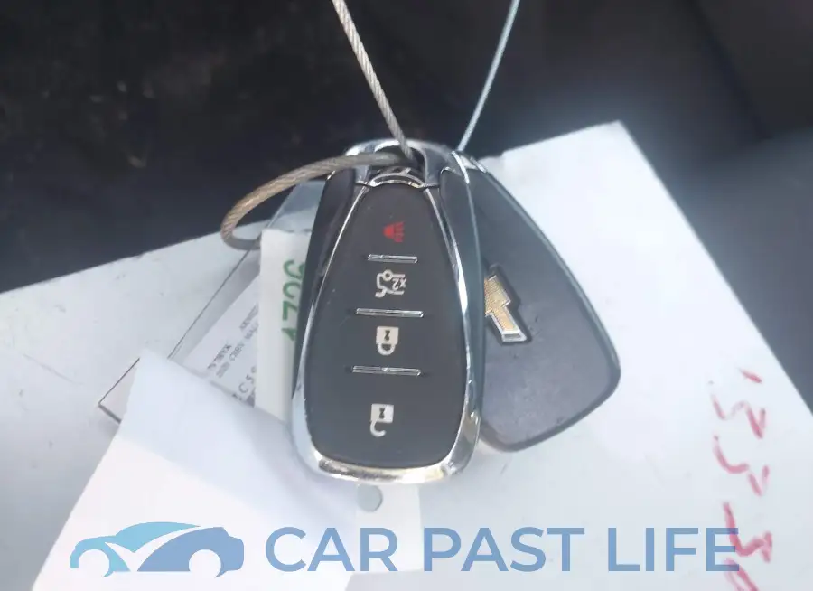 1G1ZC5ST2LF140550# 11