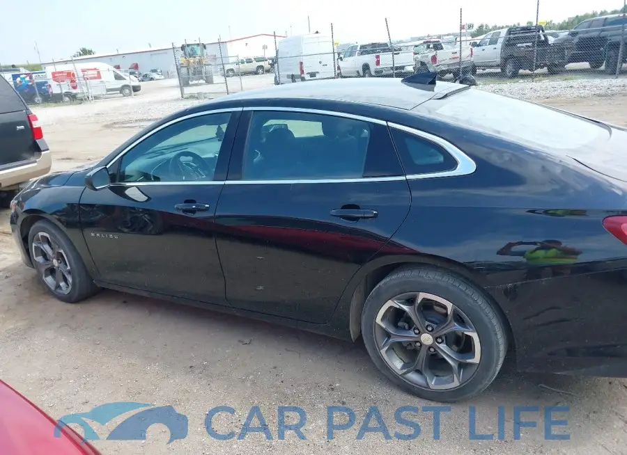 1G1ZD5ST3LF117064# 14