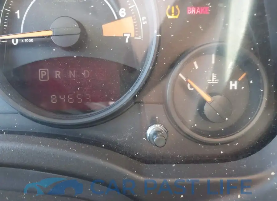 1C4NJCBB5FD420101# 7