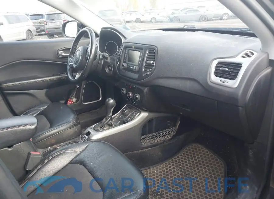 3C4NJDBB1JT403613# 5