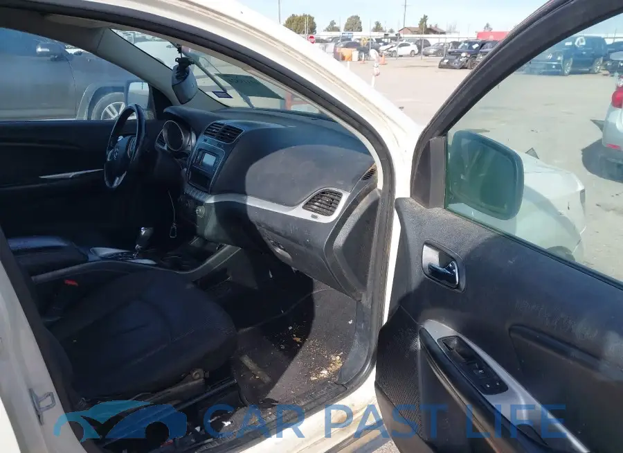 3C4PDCAB8ET209839# 5