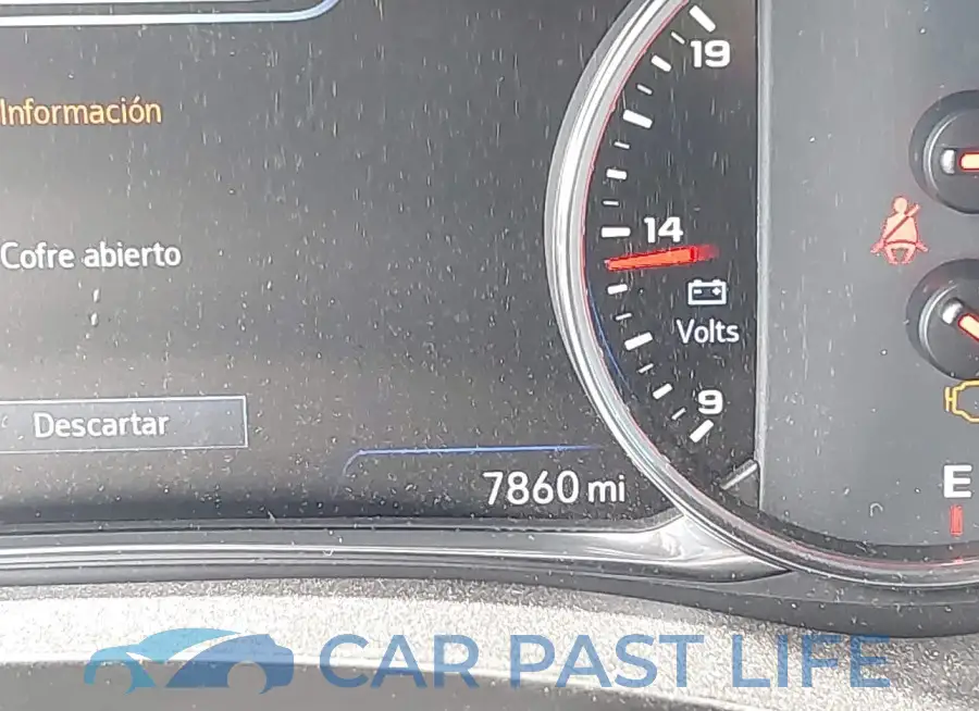 1GNESZKWXRJ137502# 15