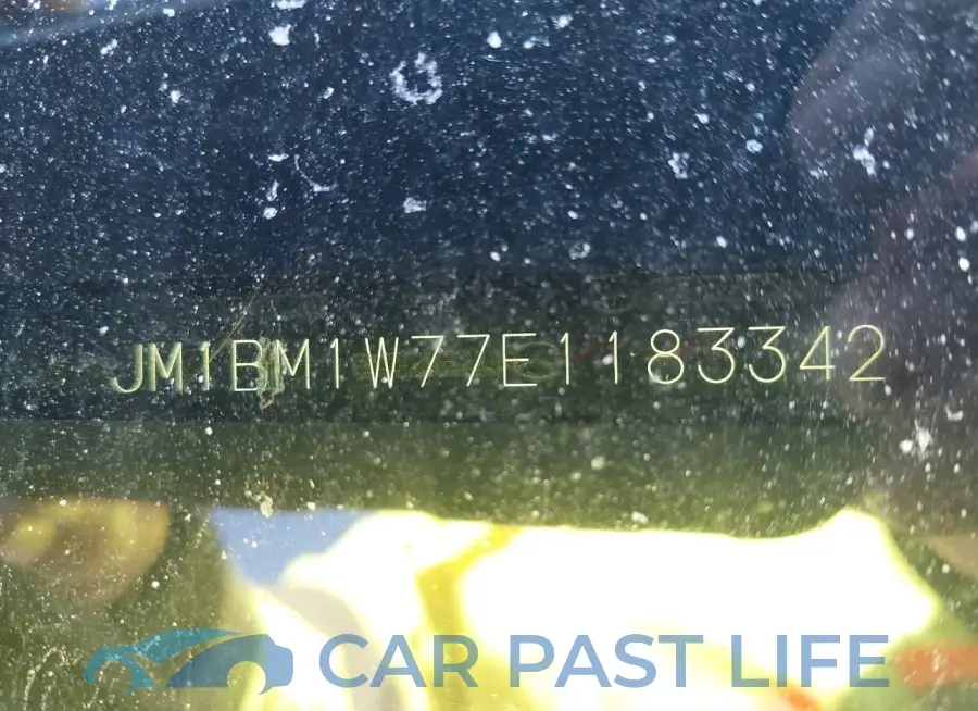 JM1BM1W77E1183342# 9