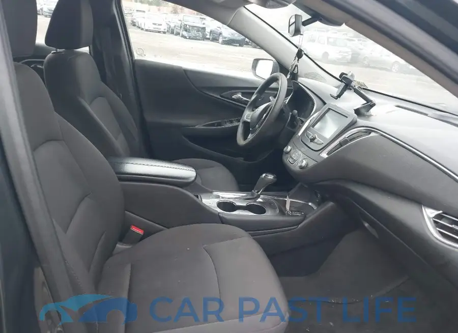 1G1ZD5ST5JF206809# 5