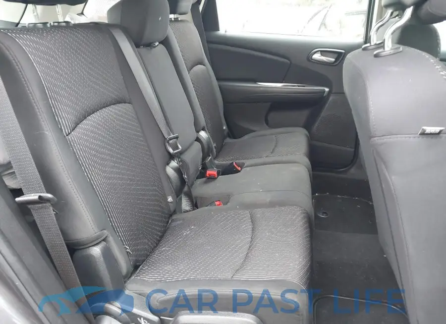 3C4PDCAB1FT531546# 8