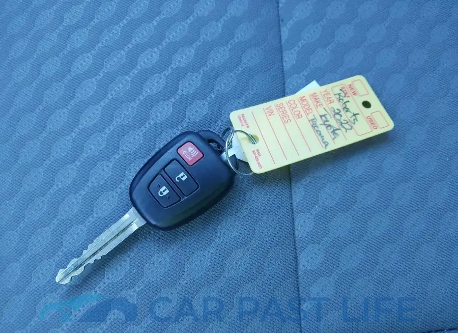 3TYCZ5AN5NT077501# 11