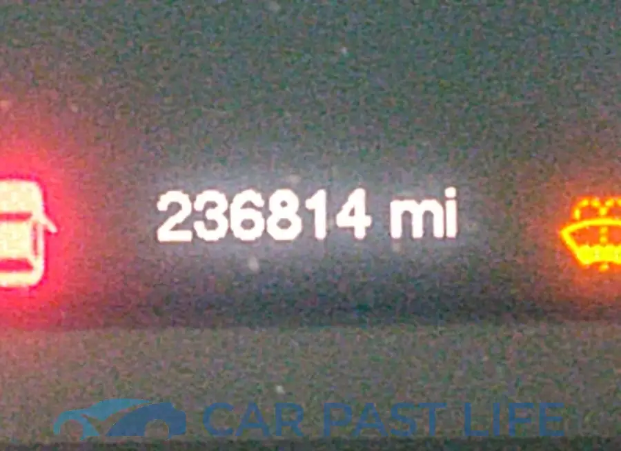 1C4PJLCB3FW761217# 15