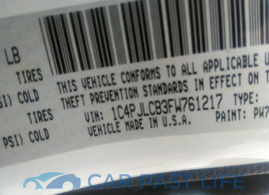1C4PJLCB3FW761217# 9