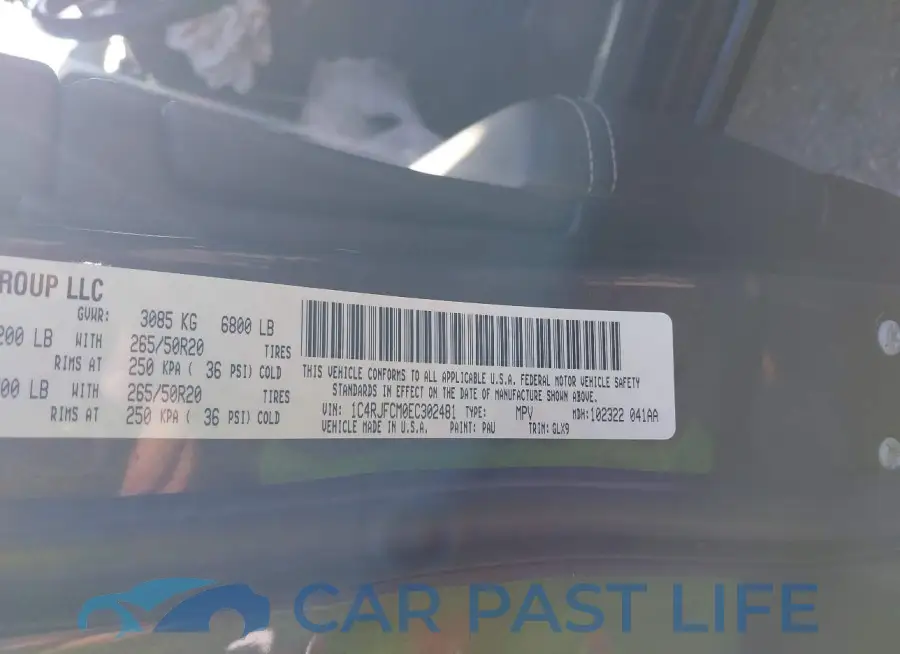 1C4RJFCM0EC302481# 9