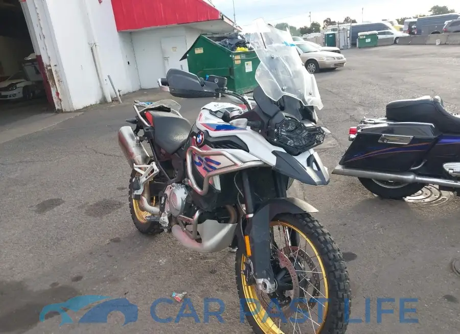 WB10B1906KZ790872# 1