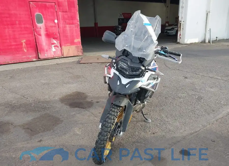 WB10B1906KZ790872# 5