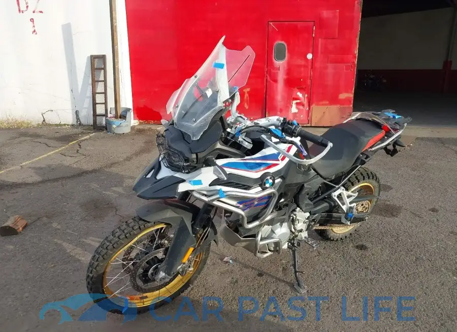 WB10B1906KZ790872# 2