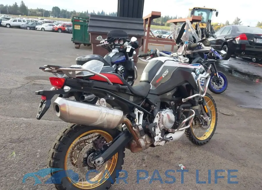 WB10B1906KZ790872# 4