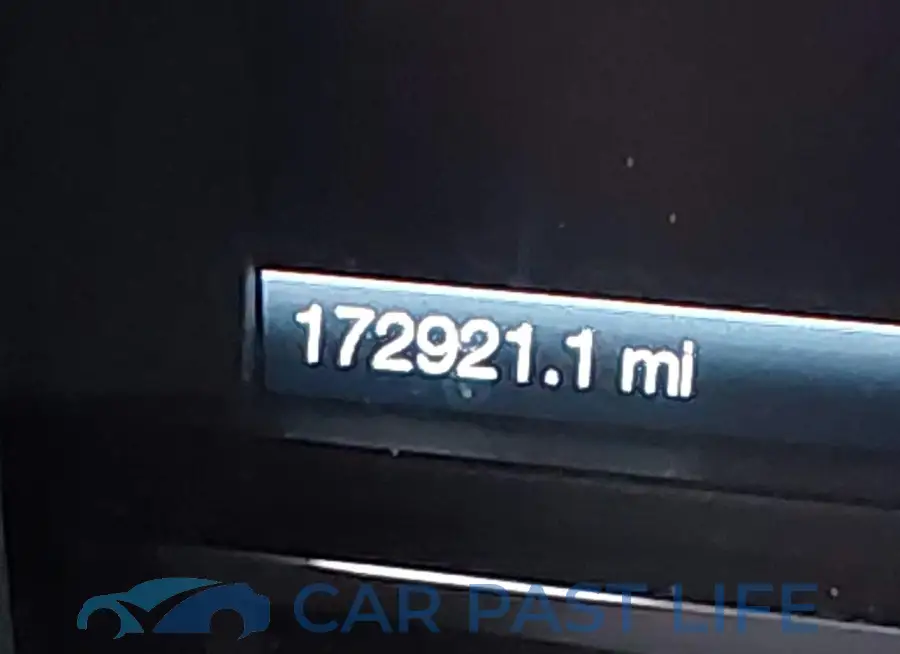 2FMHK6C89EBD33235# 16