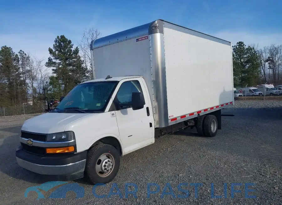1HA3GTCG7LN008568# 2