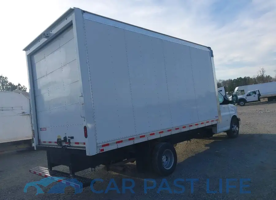 1HA3GTCG7LN008568# 4