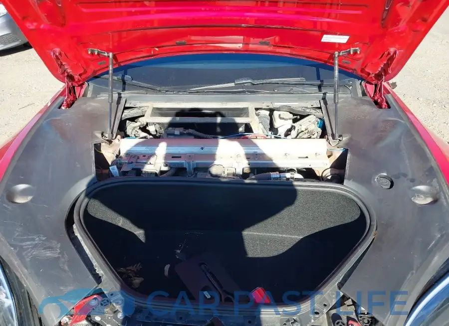 5YJSA1E5XNF494103# 10