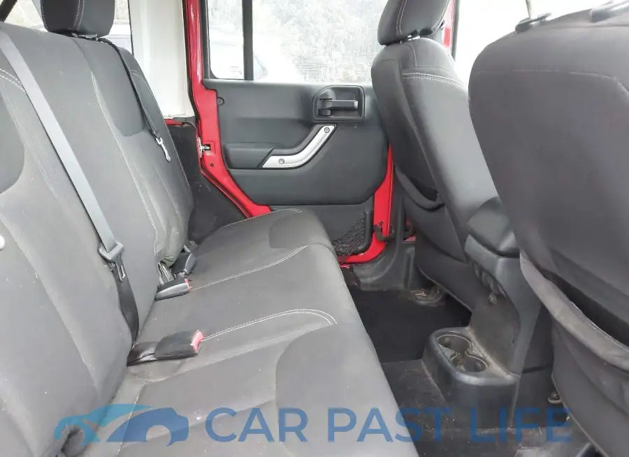 1C4BJWEG2JL936605# 8