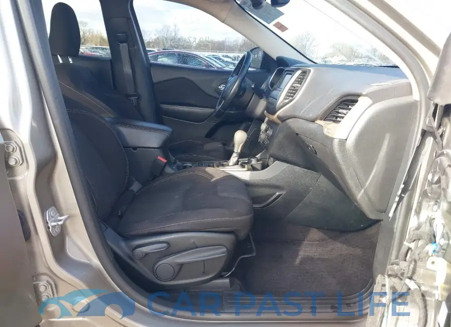 1C4PJMCB2GW263839# 5