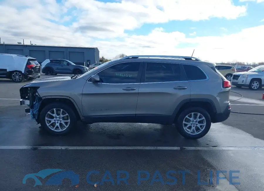 1C4PJMCB2GW263839# 15