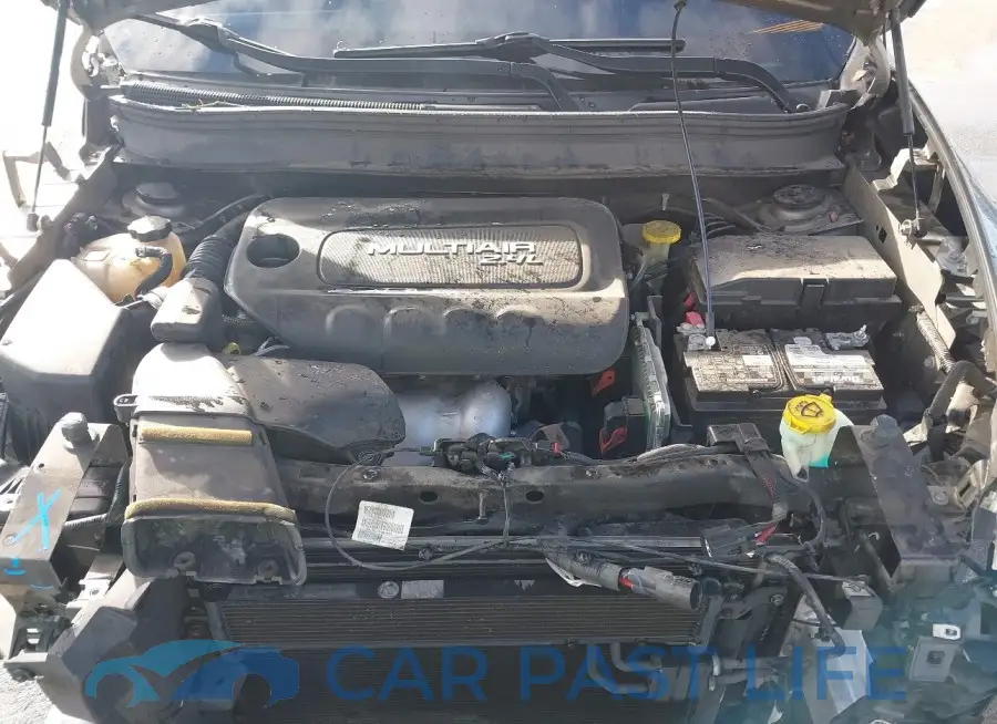 1C4PJMCB2GW263839# 10