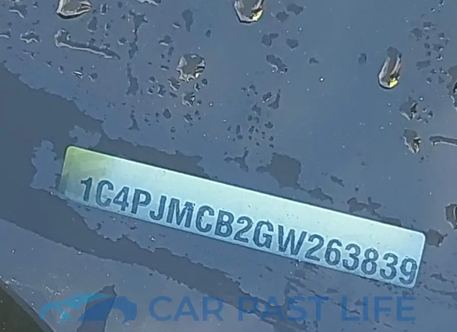 1C4PJMCB2GW263839# 9