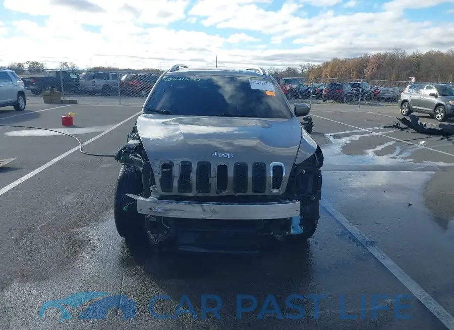 1C4PJMCB2GW263839# 13