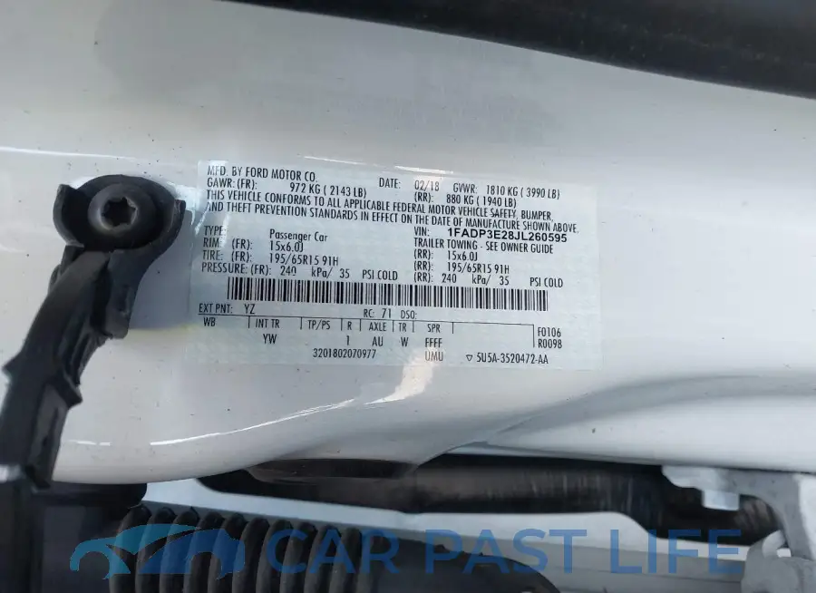 1FADP3E28JL260595# 9