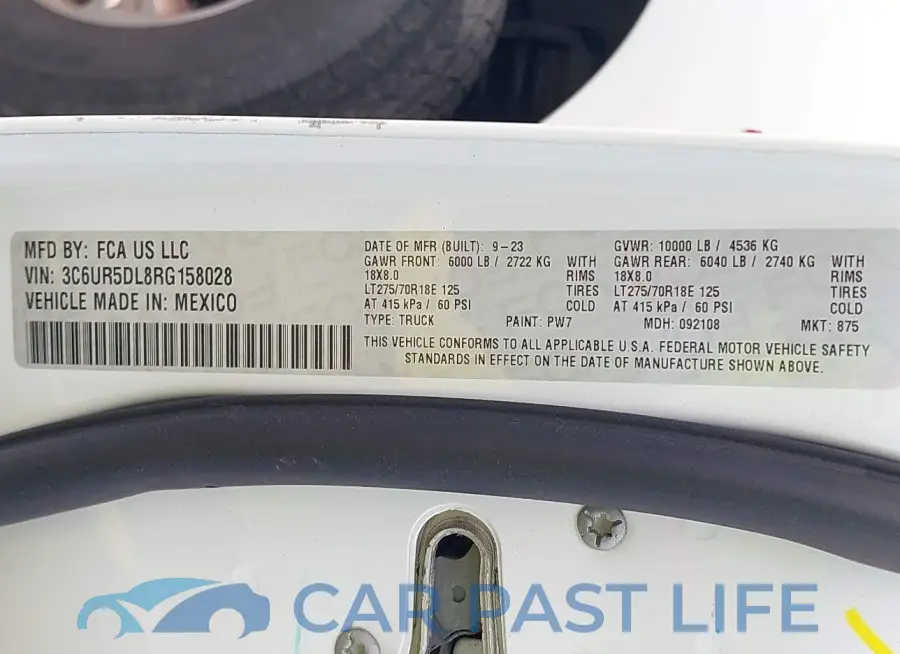 3C6UR5DL8RG158028# 9