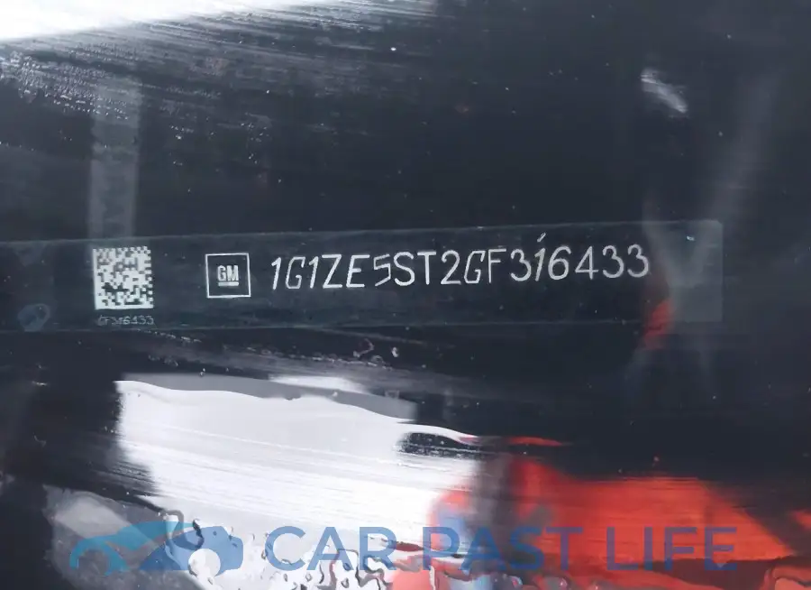 1G1ZE5ST2GF316433# 9